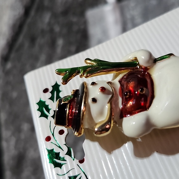 VINTAGE 1999 CHRISTMAS WINTER SNOWMAN HAT PIPE ENAMELED PIN BROOCH COLLE… - Picture 3 of 9